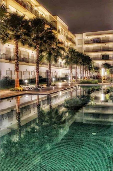 Superbe Appartement En Residence Balneaire Бузника Экстерьер фото